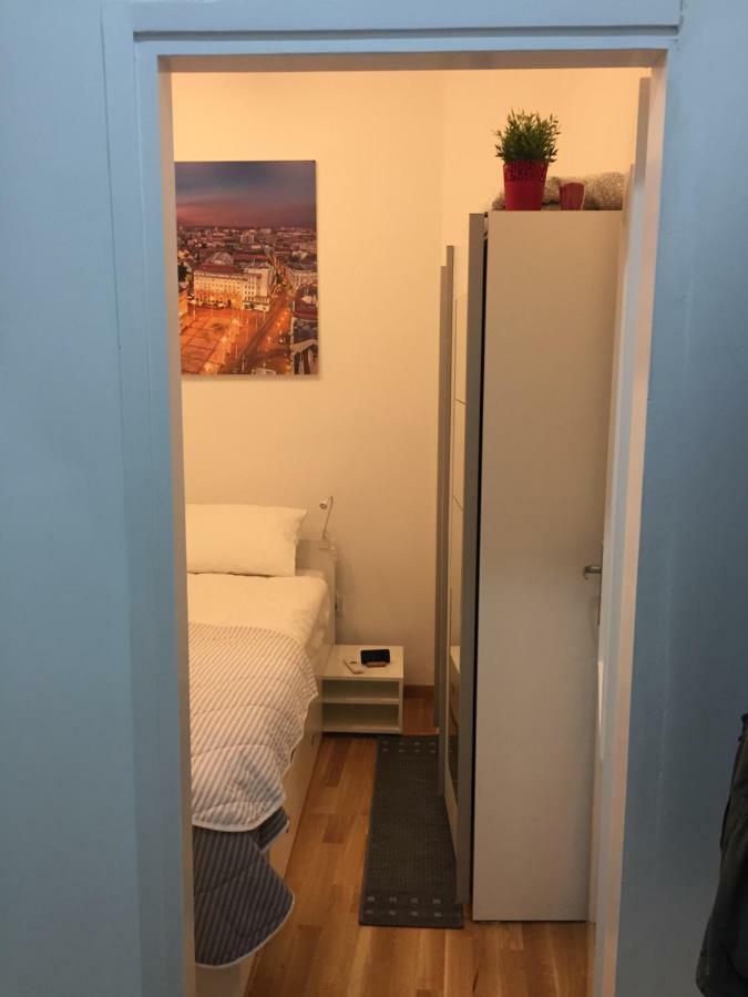 Very Close Studio Apartment Zagreb Exteriör bild
