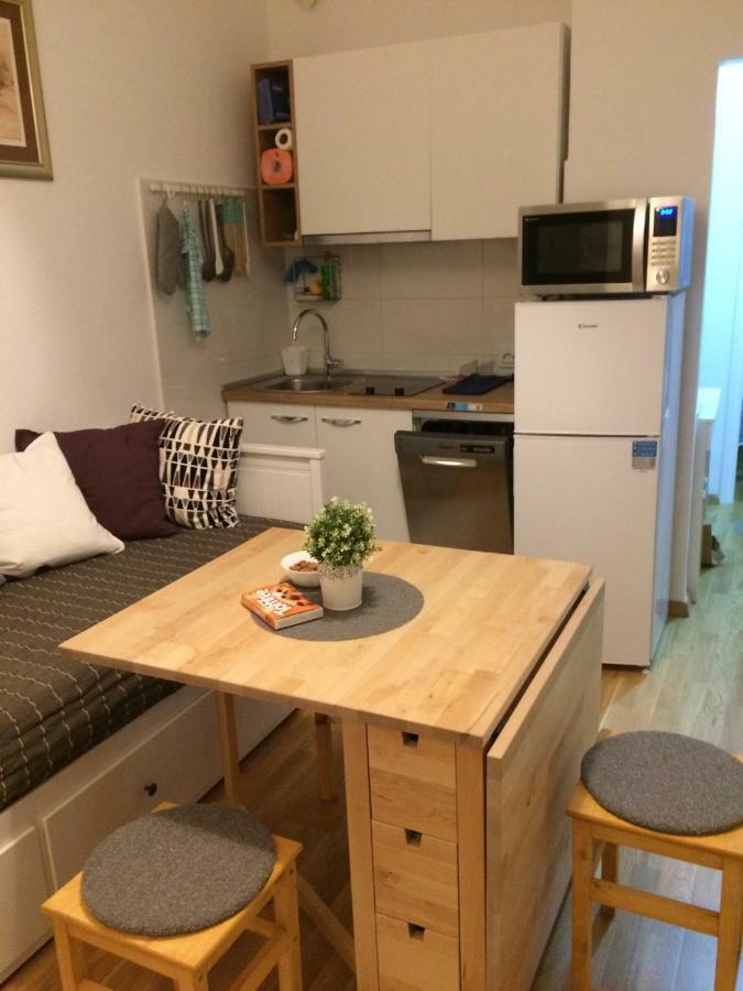 Very Close Studio Apartment Zagreb Exteriör bild