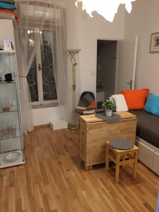 Very Close Studio Apartment Zagreb Exteriör bild